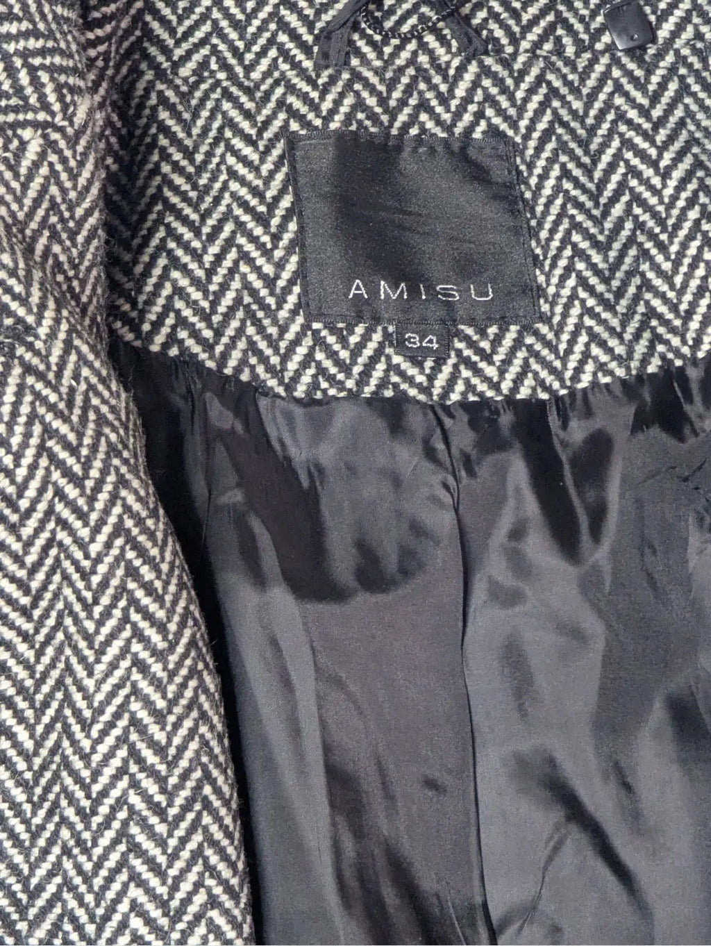 Amisu Women's Wool Short Coat