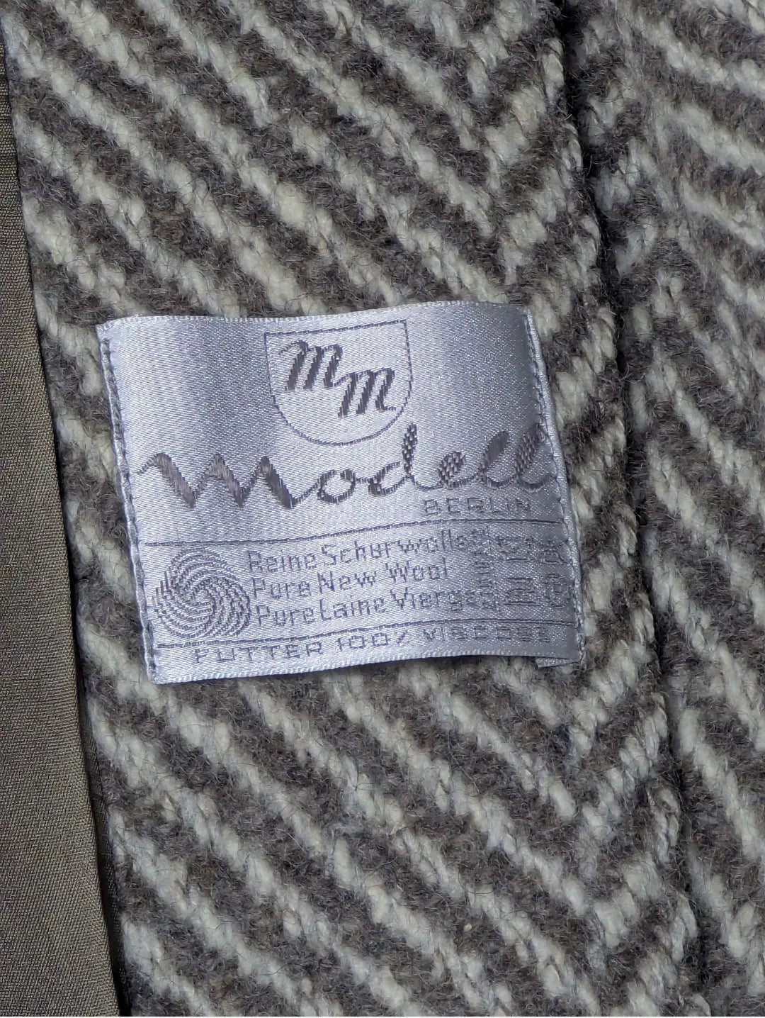 Modell Women's Long Wool Coat