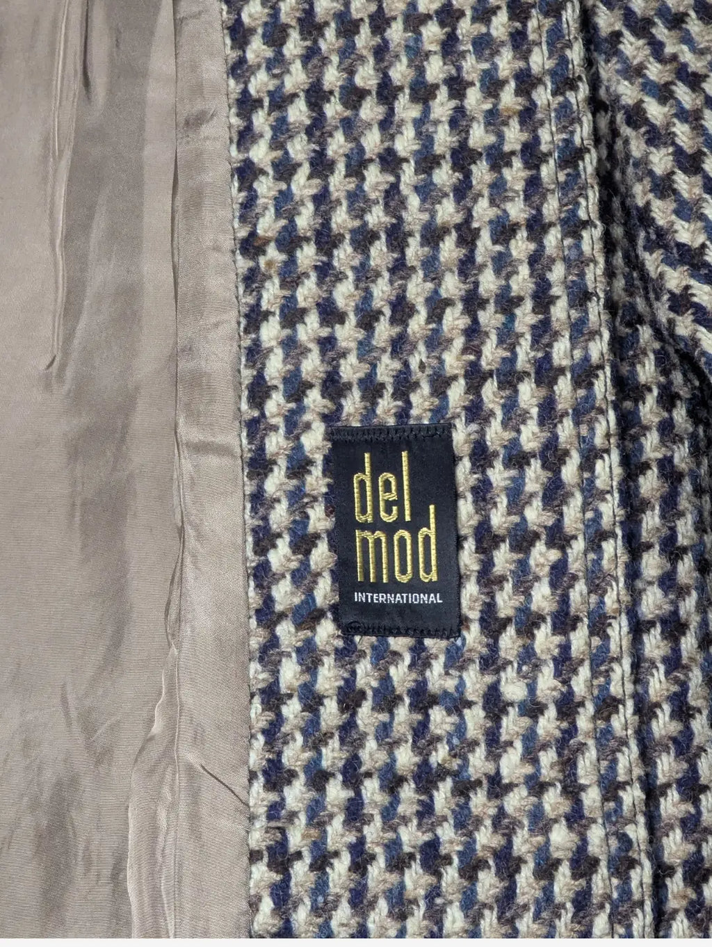 DelMod Women's Long Wool Coat