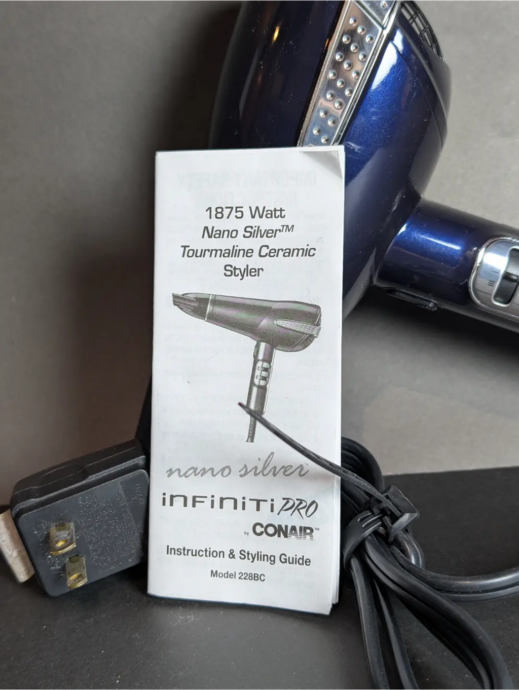 Conair Infiniti Pro Neno Sliver Tourmaline Ceramic Styler