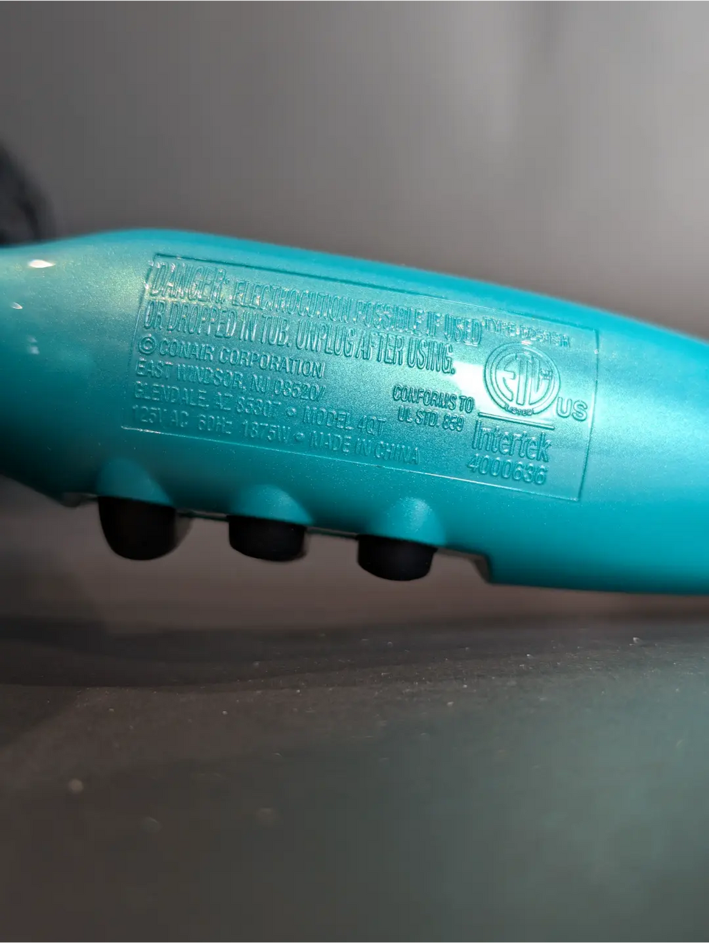 Conair Luxe™ 4Q Styling Tool (Heat Protect Brushless Motor Technology)