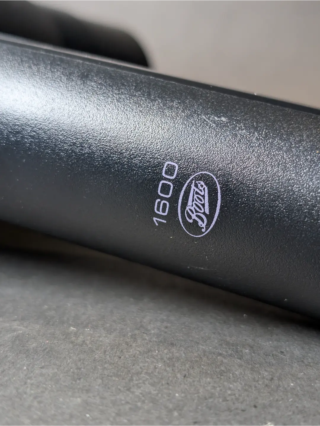 Boots 1600W Compact Hair Dryer with Cool Shot-Made in UK