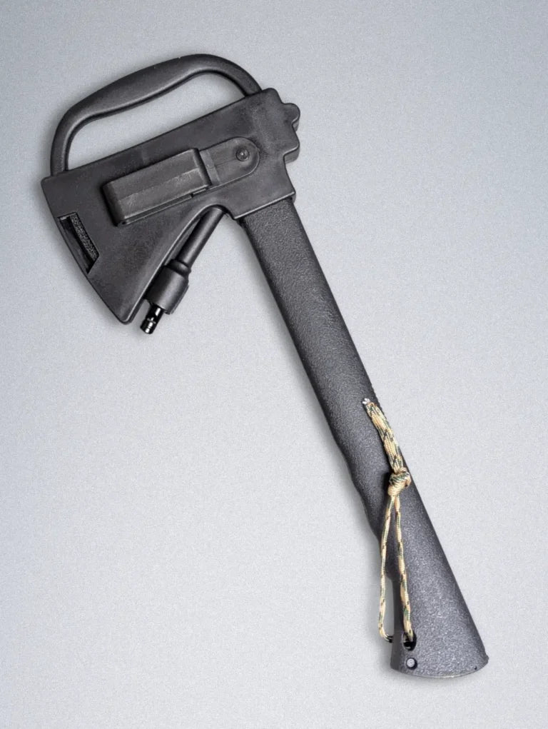5-in-1 Survival Axe Multi-Tool – Axe, Hammer, Knife, Firestarter & Emergency Whistle