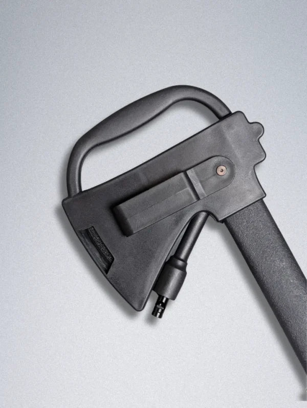 5-in-1 Survival Axe Multi-Tool – Axe, Hammer, Knife, Firestarter & Emergency Whistle
