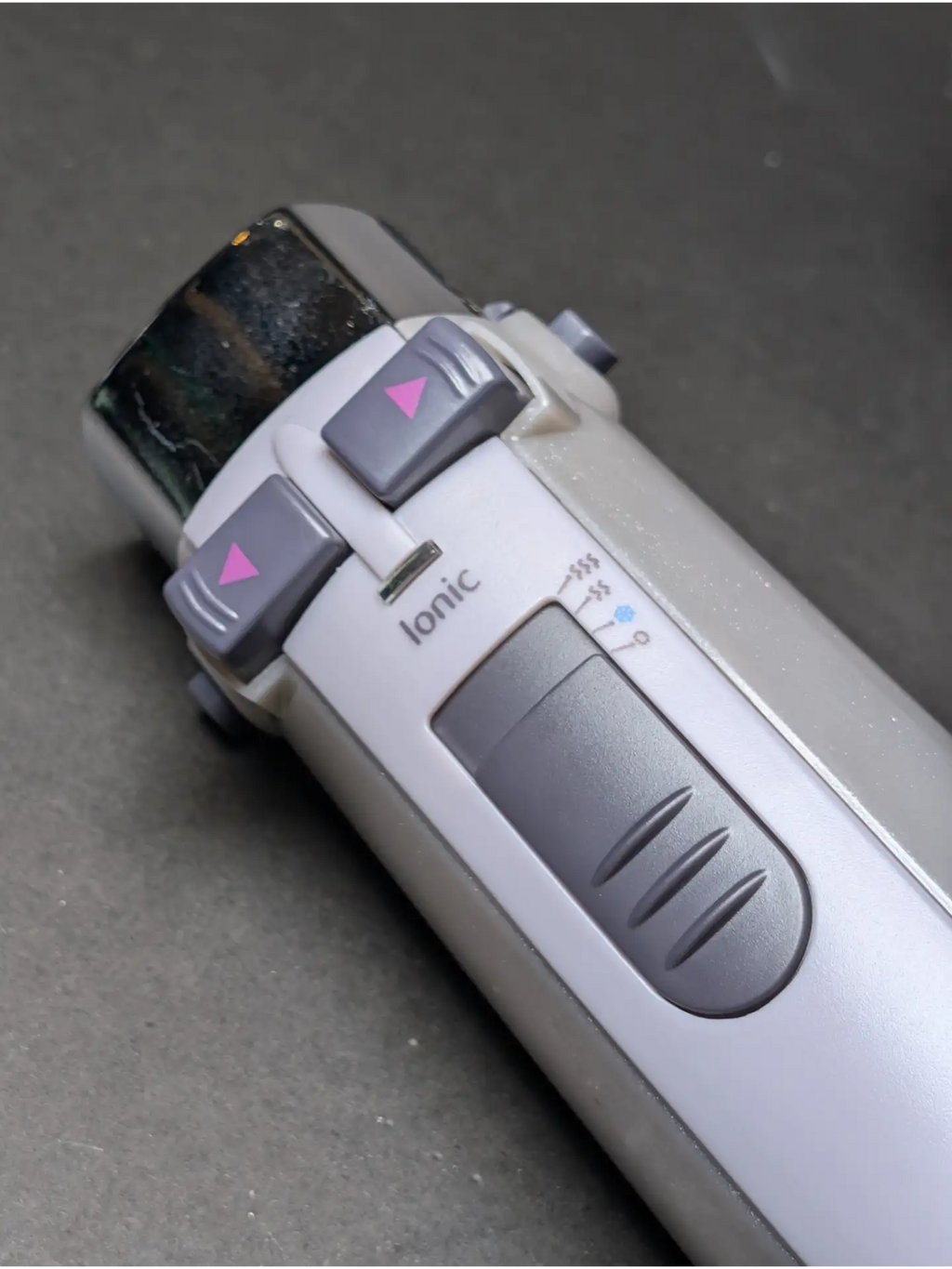 BaByliss	Beliss Brushing 1000 Hair Styling System