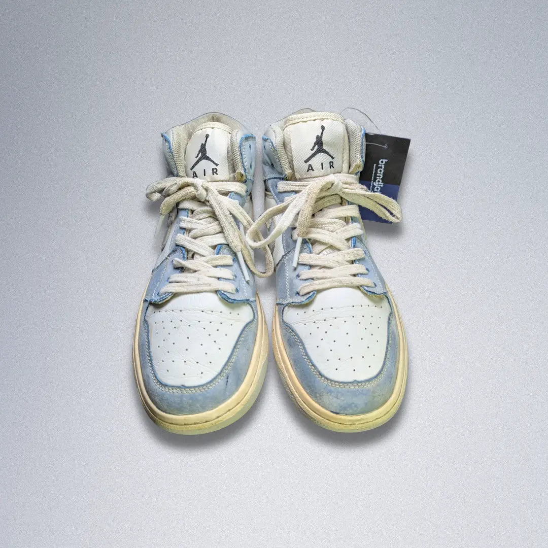 Nike Air Jordan 1 Hyper Royal