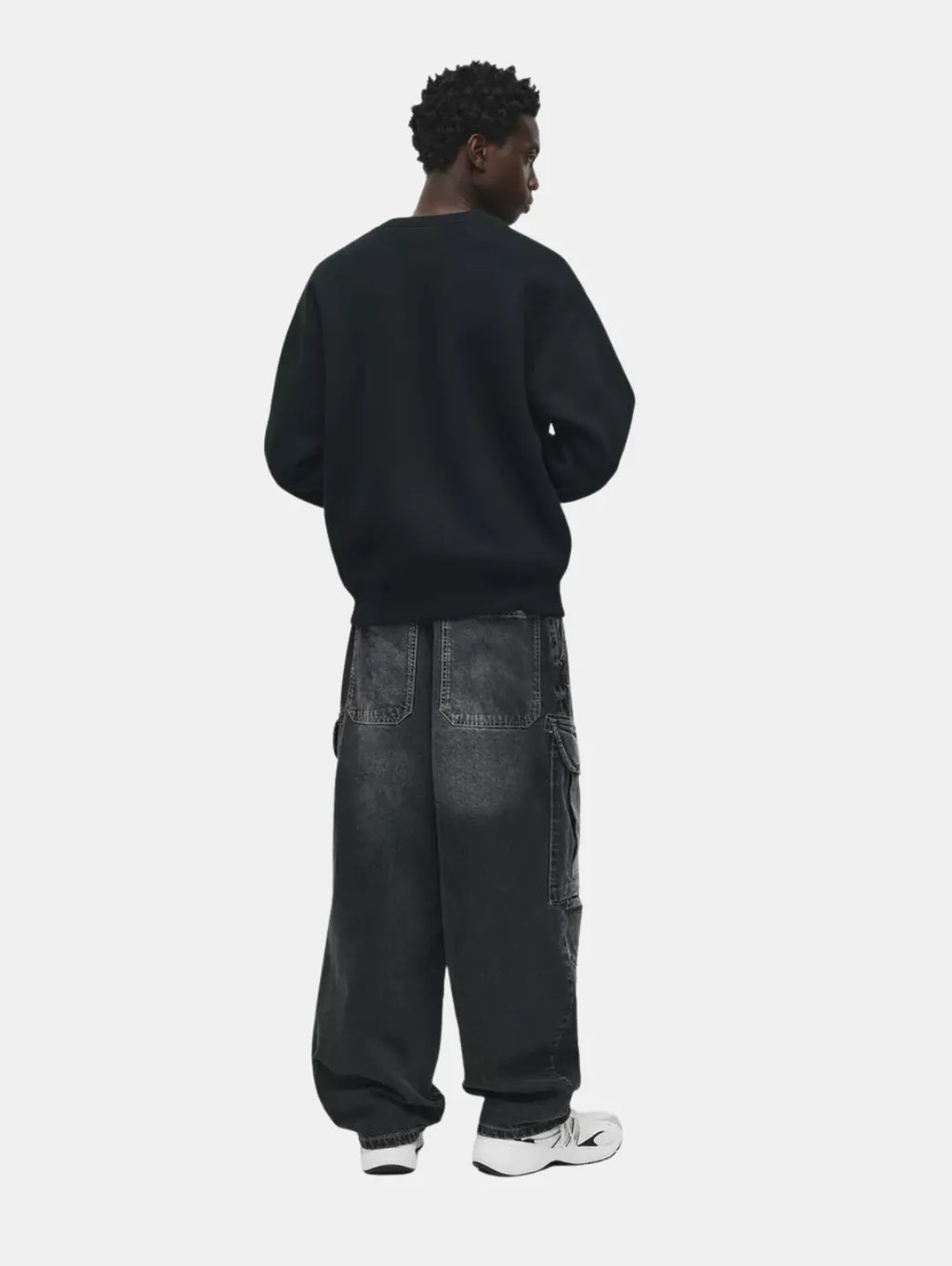 Pull & Bear Men's Sweat Shirt