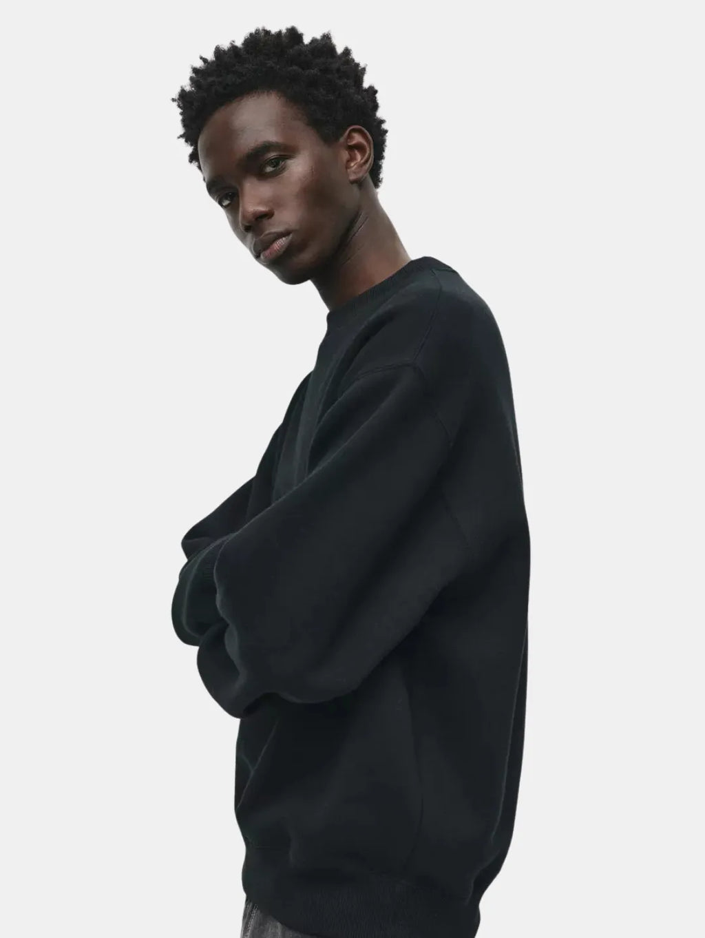 Pull & Bear Men's Sweat Shirt