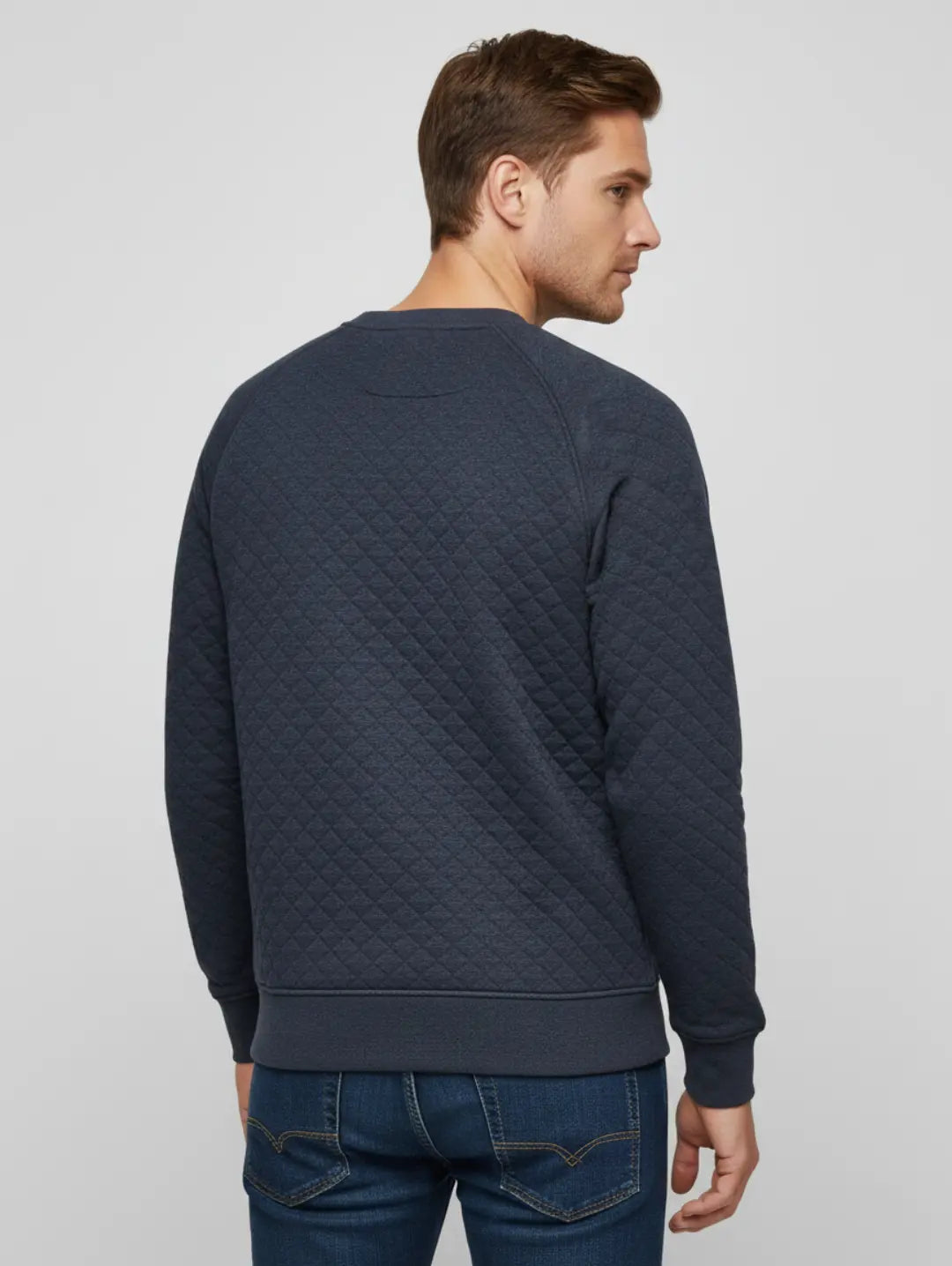 Men’s Quilted Wilderness Resort Sweatshirt