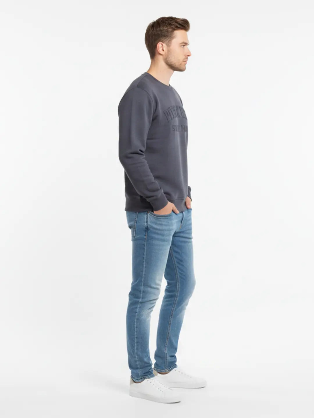Men’s Pipestem Resort Embossed Sweatshirt